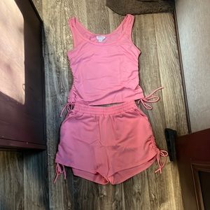 Matching top and bottom set